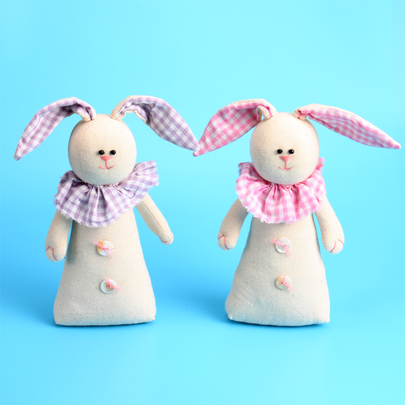 EP0021AB Cream-colored Handmade Cotton Bunny Couple