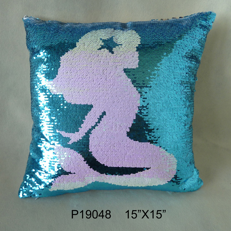 EP0070 Mermaid Sequin Pillow